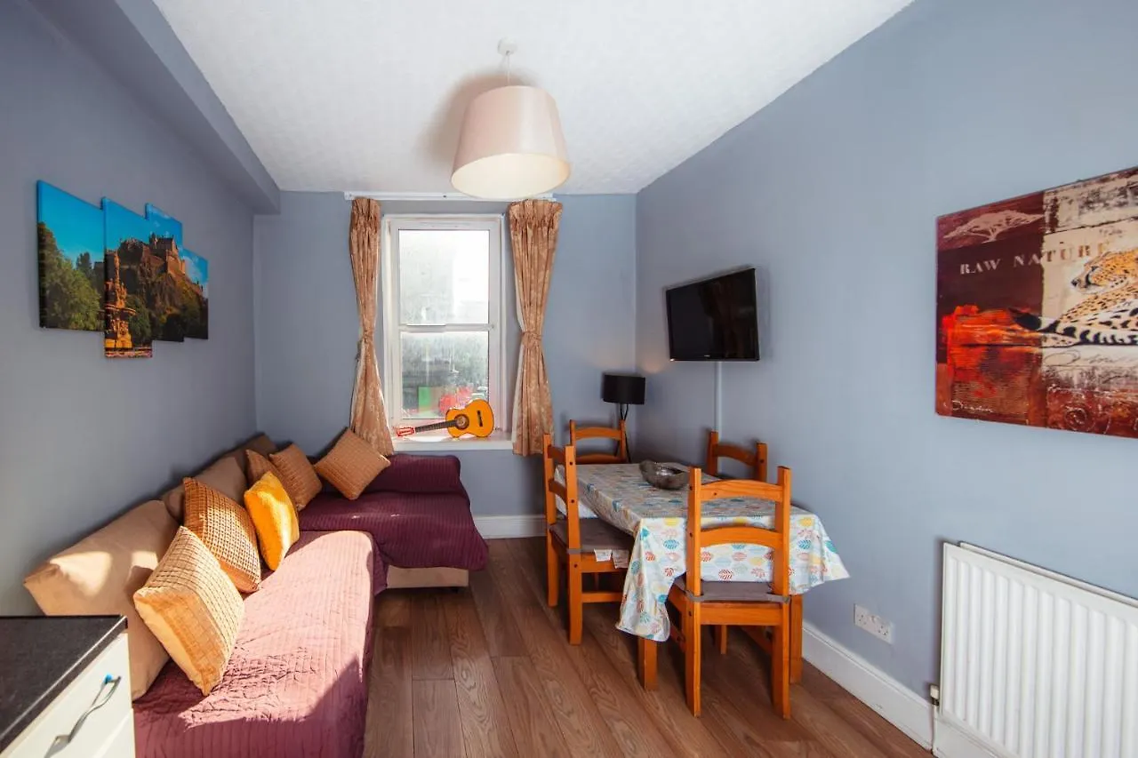 Warm&Welcoming City Centre Apartments By Meadows 6 Edinburgh