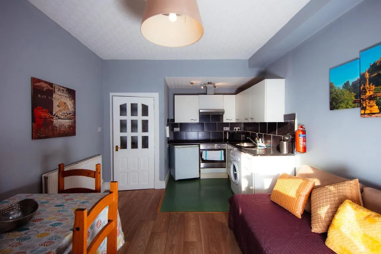 Warm&Welcoming City Centre Apartments By Meadows 6 Edinburgh