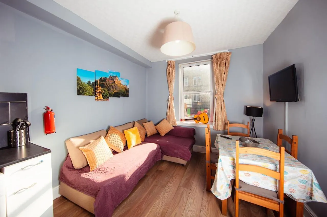 Warm&Welcoming City Centre Apartments By Meadows 6 Edinburgh